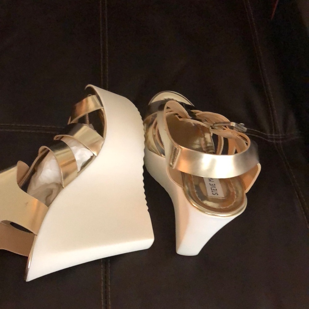 Wedges - Picture 3 of 8